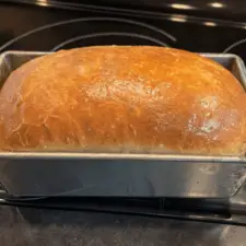 Sourdough Sandwich Bread (Soft, Fluffy & Beginner-Friendly)